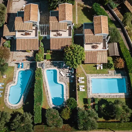 Villa Pyramid *